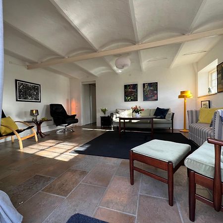 Lake View Apartment Гриннстед Экстерьер фото
