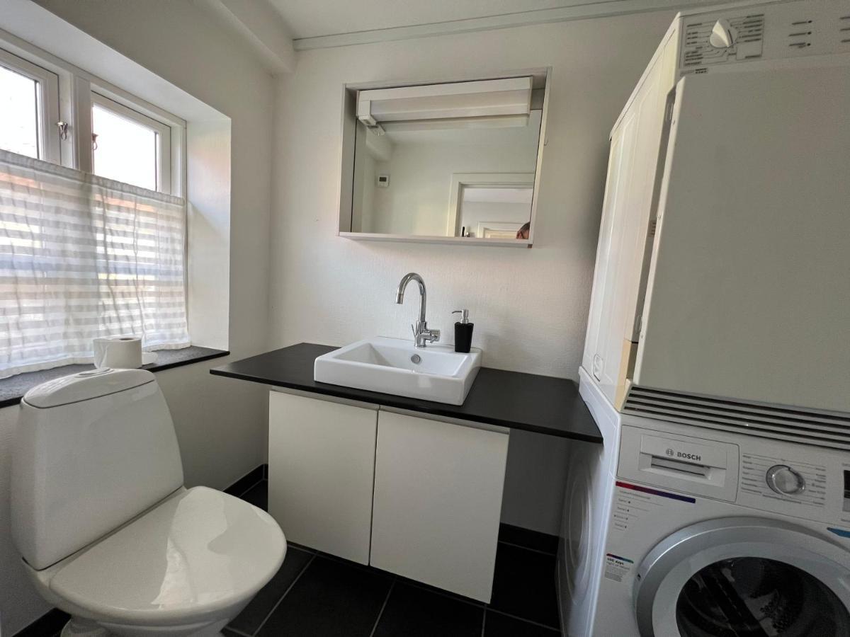 Lake View Apartment Гриннстед Экстерьер фото